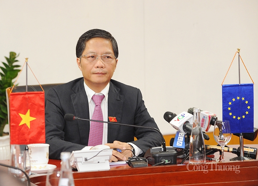 viet nam mong muon eu som thuc day thuc thi evfta truoc ngay 18