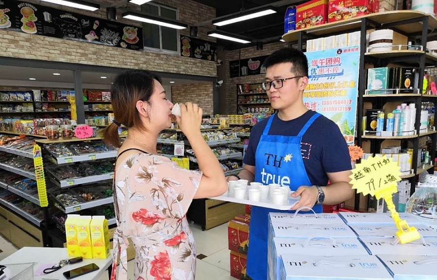 them 2 doanh nghiep viet duoc phep xuat khau sua sang trung quoc