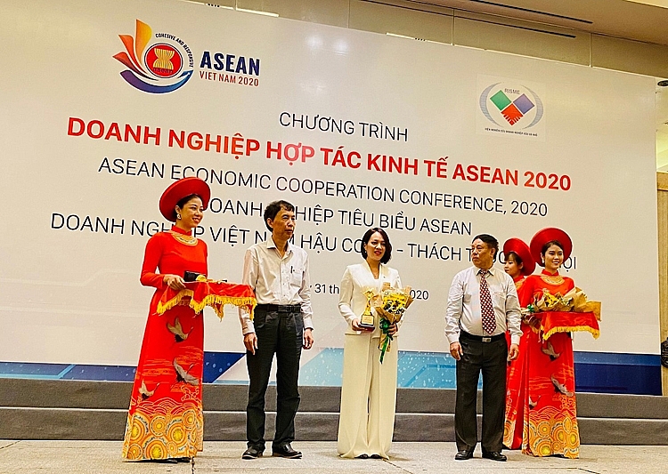 5709 asean1jpg