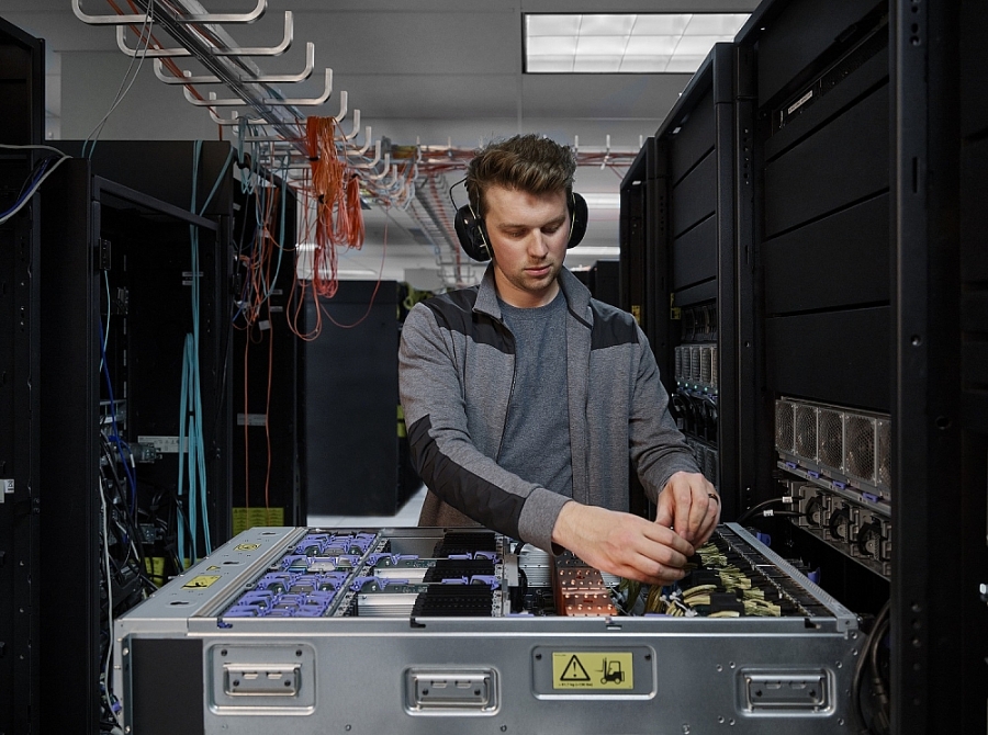 VPS triển khai công nghệ thách thức tương lai từ IBM