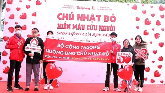 Bộ Công Thương tiếp tục hưởng ứng “Chủ nhật Đỏ” năm 2021