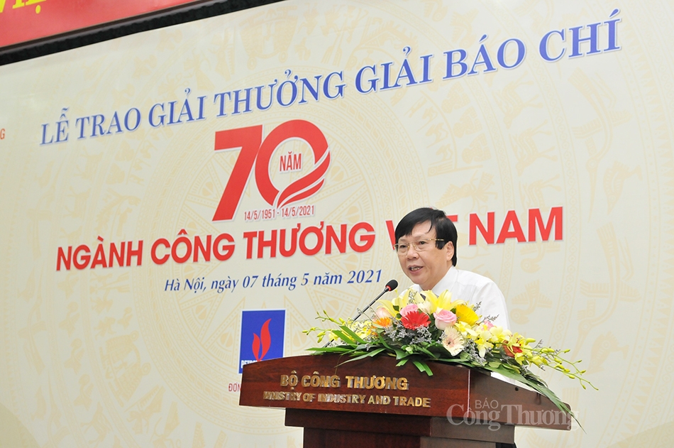 Giải Báo chí 70 năm ngành Công Thương: Tôn vinh 41 nhóm tác giả, tác phẩm