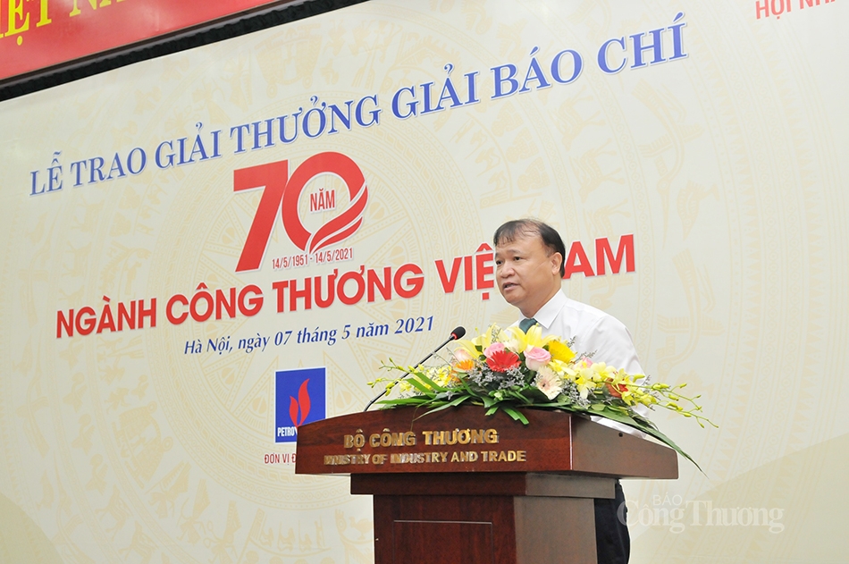 Giải Báo chí 70 năm ngành Công Thương: Tôn vinh 41 nhóm tác giả, tác phẩm