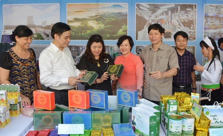 phu tho day manh ket noi giao thuong tieu thu hang hoa 1