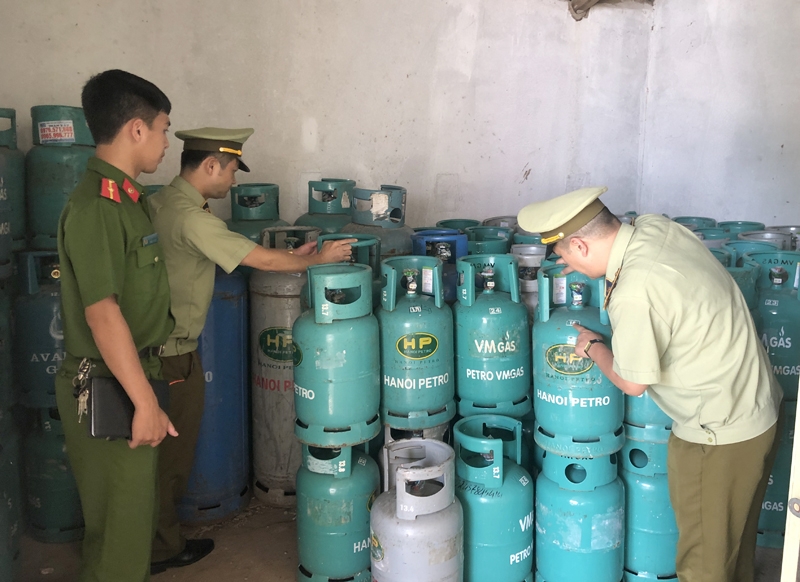 Sơn La: Tịch thu 428 chai LPG vi phạm kinh doanh theo quy định pháp luật