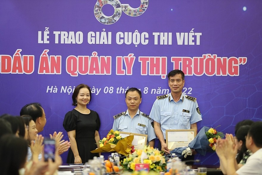 Báo Công Thương đoạt giải Đặc biệt Cuộc thi viết “Dấu ấn Quản lý thị trường”