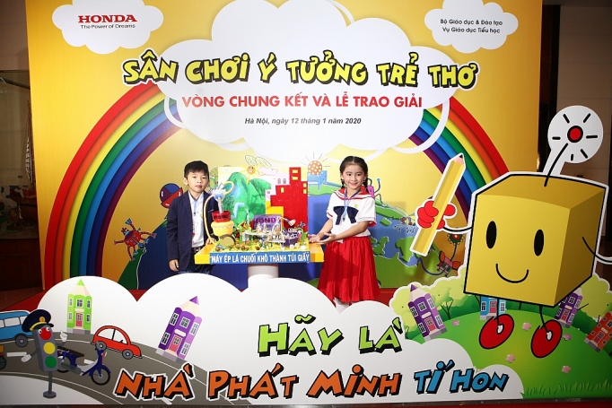vinh danh 30 y tuong xuat sac nhat va trao giai san choi y tuong tre tho