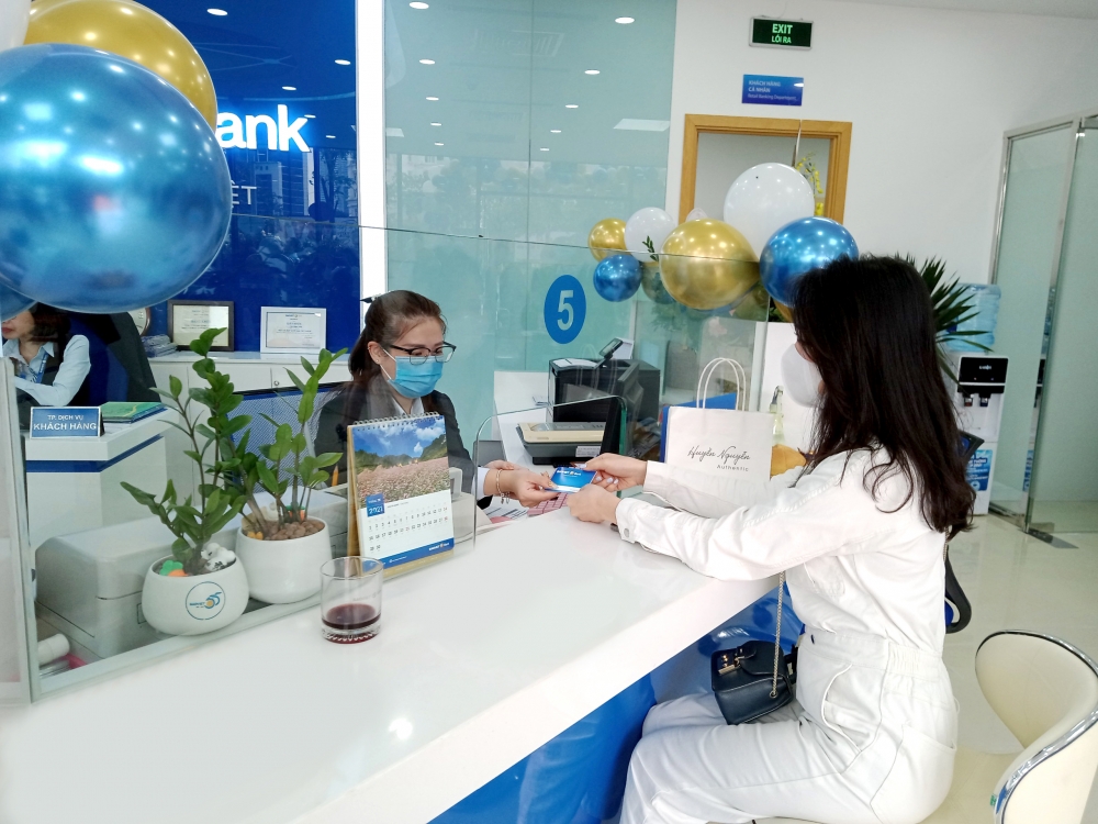 “Mở thẻ miễn phí – Quà khủng hết ý” từ BAOVIET Bank