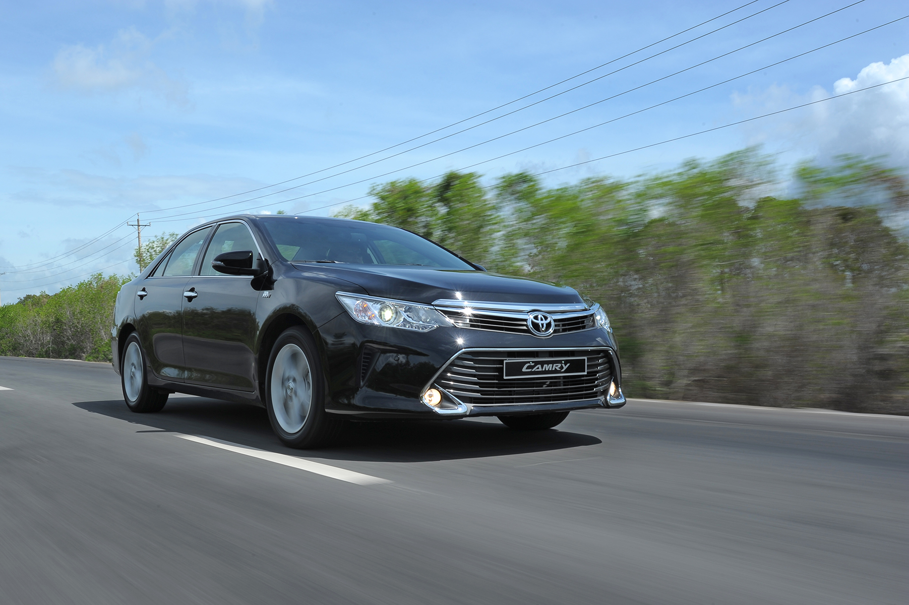 Toyota Việt Nam ưu đãi lớn cho khách mua xe