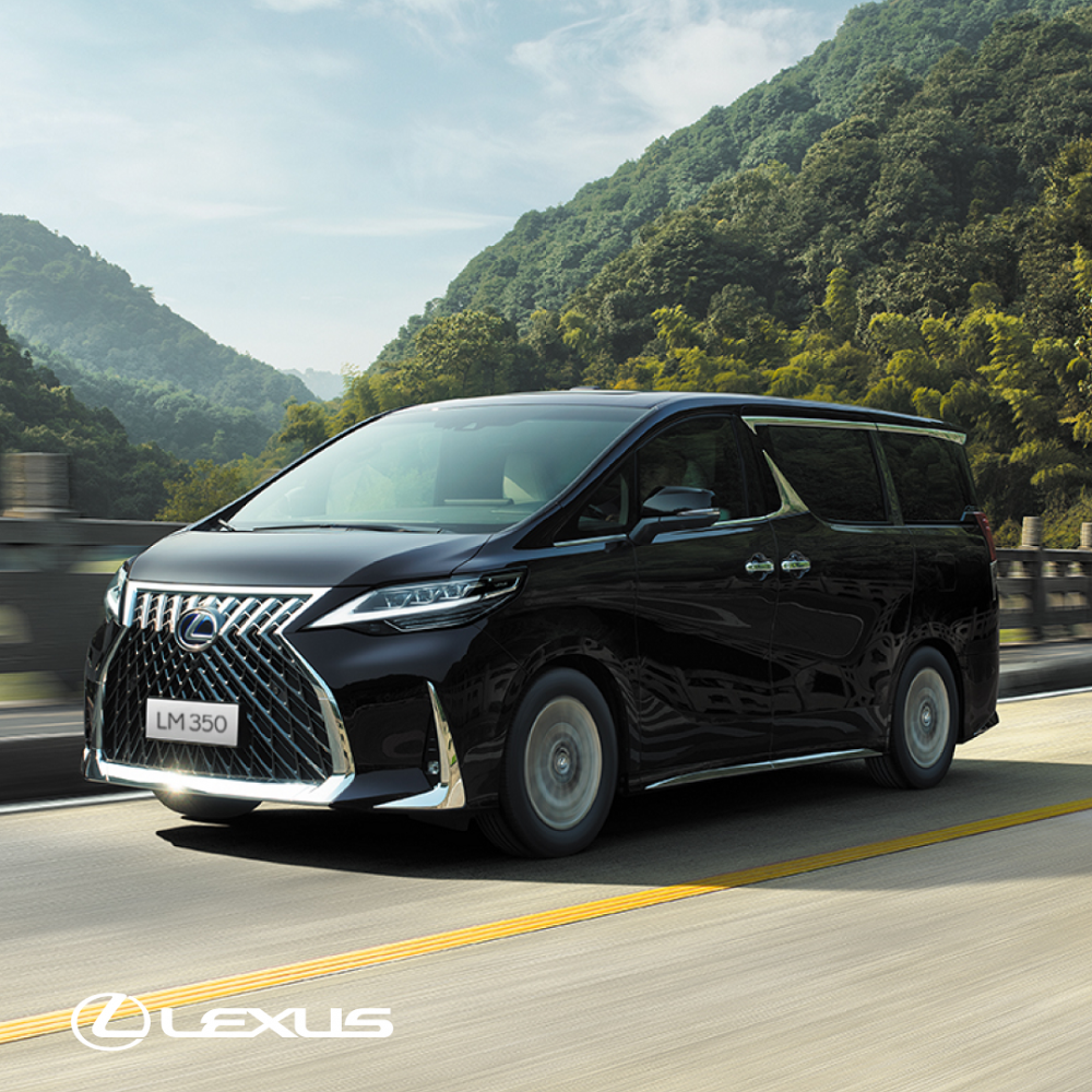 Lexus Việt Nam giới thiệu mẫu xe LM 350 lần đầu tiên được phân phối chính hãng tại Việt Nam