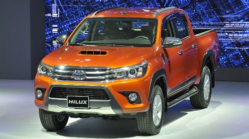 Toyota Việt Nam ưu đãi cho khách mua xe Hilux