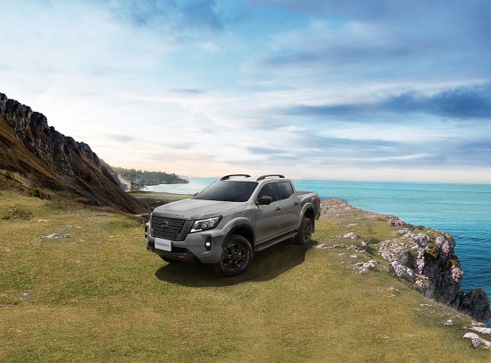 nissan almera va nissan navara phien ban moi voi tieu chuan khi thai euro 5 ra mat thi truong