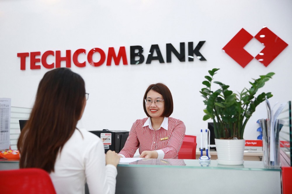 Kết quả kinh doanh 6 tháng Techcombank: Lợi nhuận tăng 22%, nợ xấu giảm xuống 0,6%