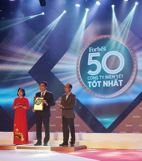 pv gas lan thu 8 vao top 50 cong ty niem yet tot nhat viet nam nam 2019