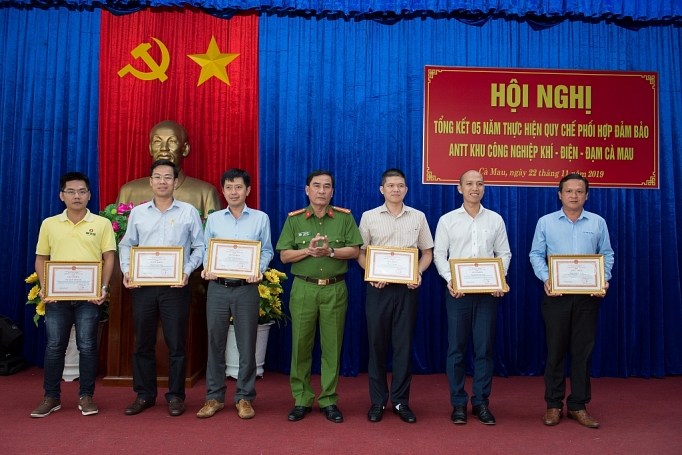 trien khai tot quy che phoi hop bao ve an ninh an toan cong trinh khi tai ca mau