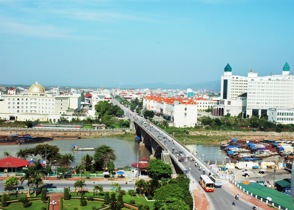 thanh pho mong cai diem den hap dan vung bien cuong