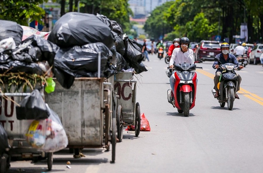 Chưa xử phạt người dân do không phân loại rác