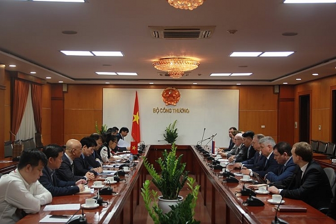 thuc day giao thuong huong toi nam cheo viet nga 2019