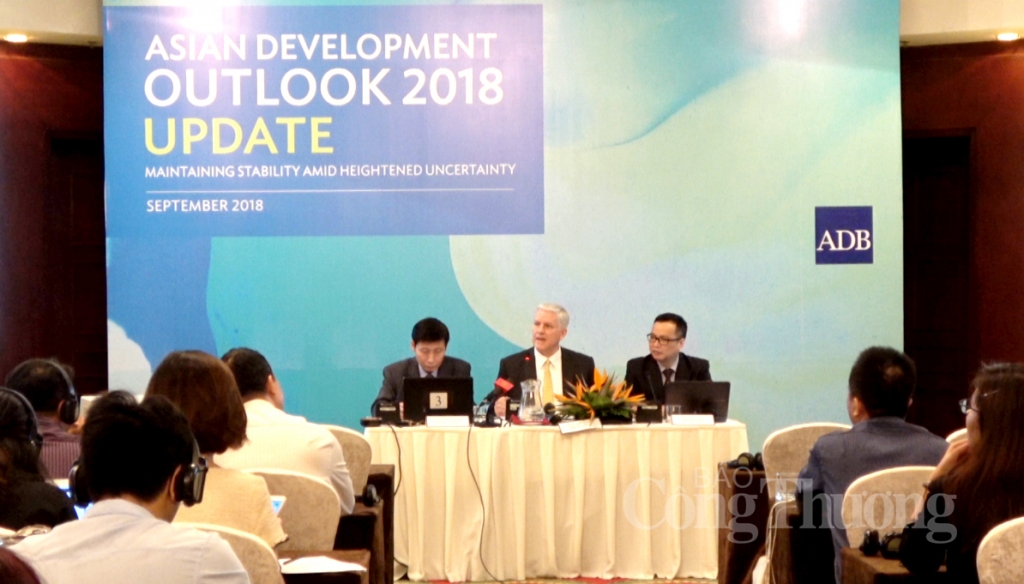 adb ha du bao gdp viet nam nam 2018 xuong con 69