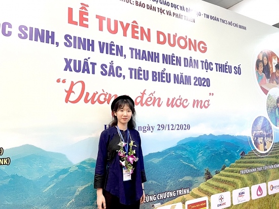 co gai dan toc nung va uoc mo tro thanh bac si