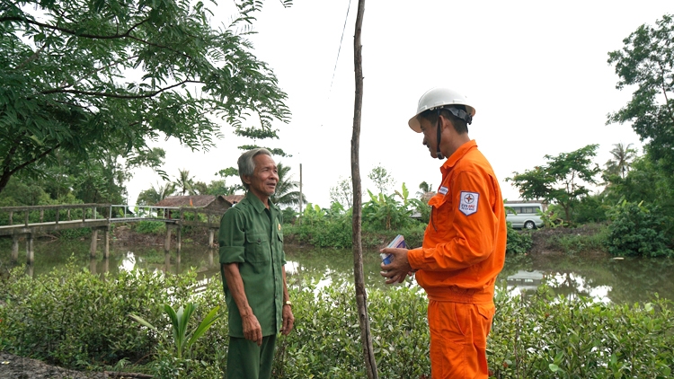 Trà Vinh: Đồng bào Khmer thực hiện tiết kiệm điện hiệu quả