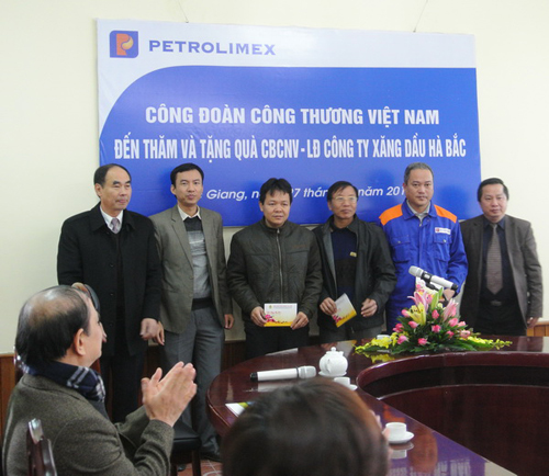 Petrolimex tích cực triển khai công tác an sinh xã hội Tết Bính Thân