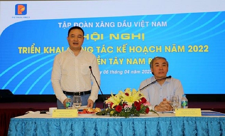 4 nguyên tắc điều hành kinh doanh xăng dầu vượt khó trong năm 2022