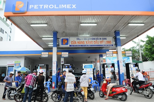 Petrolimex An Giang: Vững vàng nơi đầu sóng
