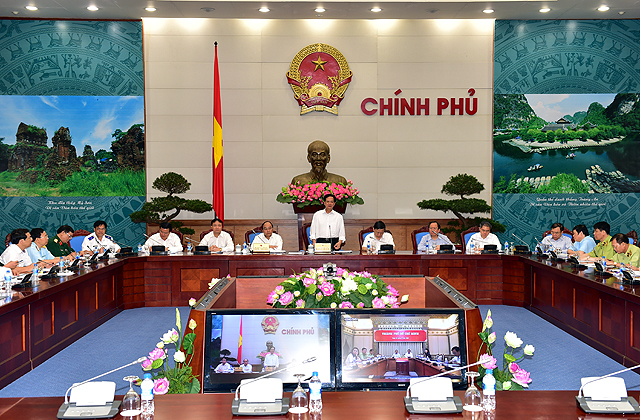 Thủ tướng: Kiên quyết triệt phá các đường dây buôn lậu thuốc lá