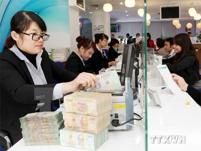 Hơn 50% tổ chức tín dụng dự báo mặt bằng lãi suất giảm vào cuối năm