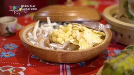 Những câu chuyện đầu năm mới