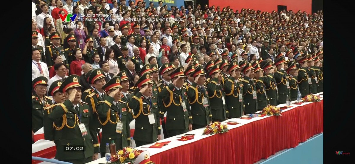 Lễ chào cờ thiêng liêng