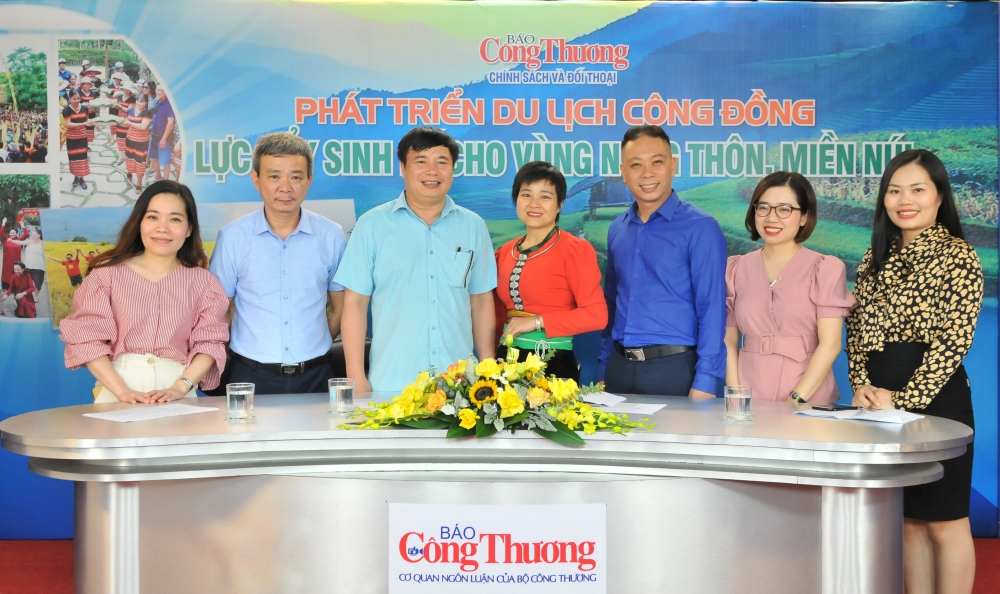 phat trien du lich cong dong luc day sinh ke cho vung nong thon mien nui phan 2 phat trien ben vung hau covid 19